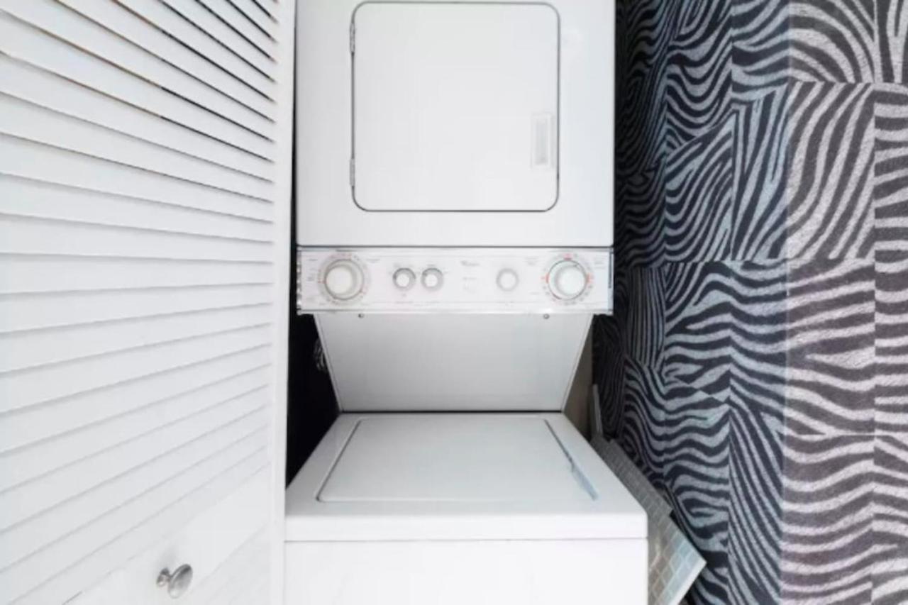 Heart Of South Beach / Modern Apartment / Ocean Drive - Carlyle Маями Бийч Екстериор снимка